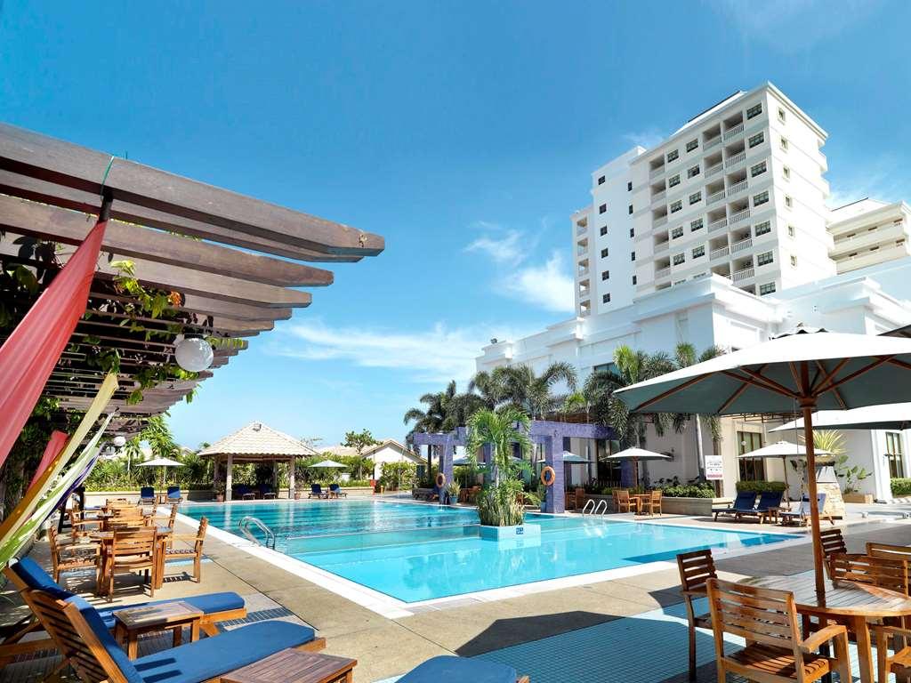 Lexis Port Dickson Hotell Exteriör bild