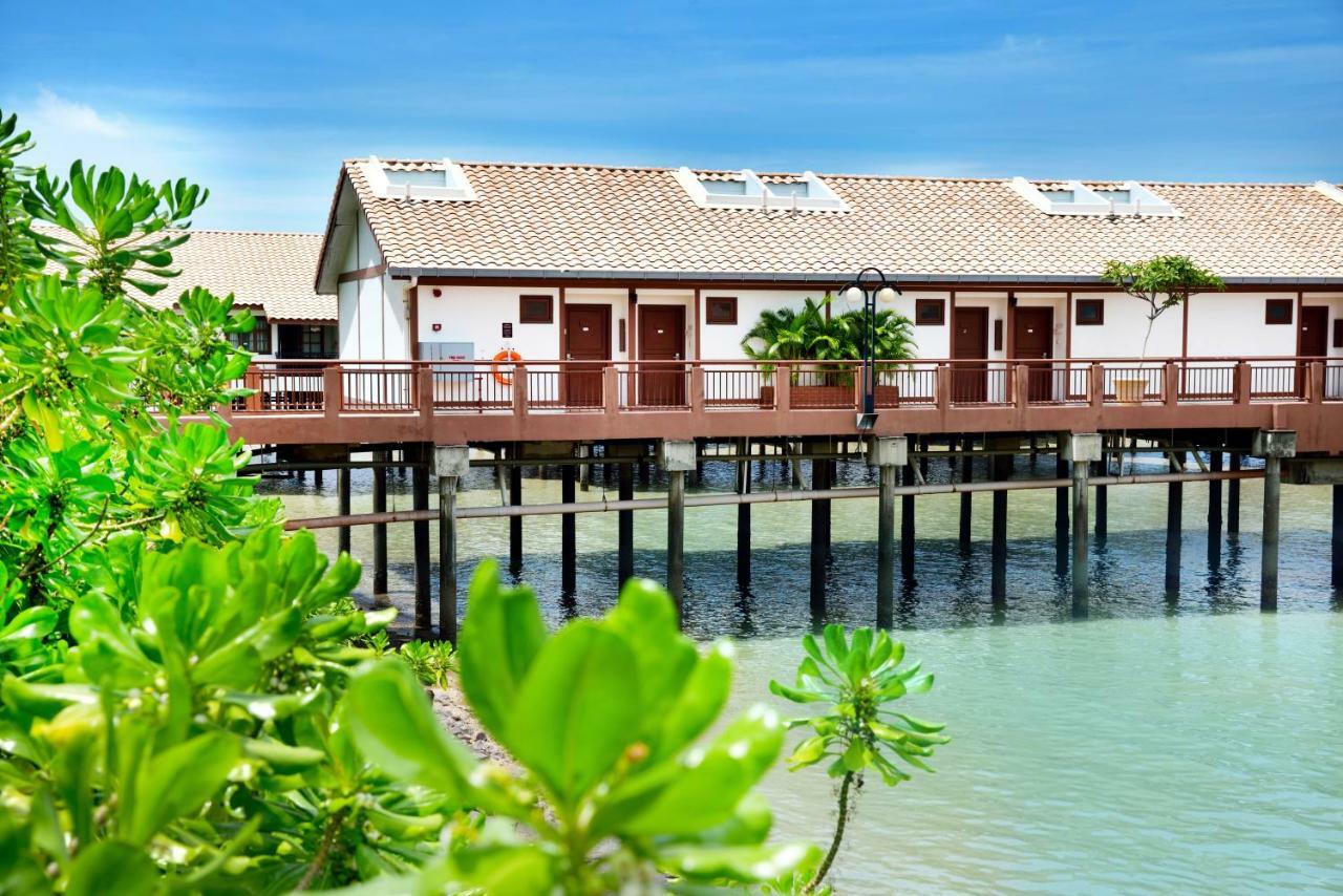Lexis Port Dickson Hotell Exteriör bild