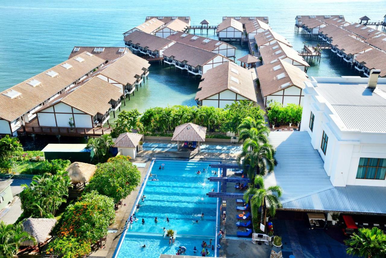 Lexis Port Dickson Hotell Exteriör bild